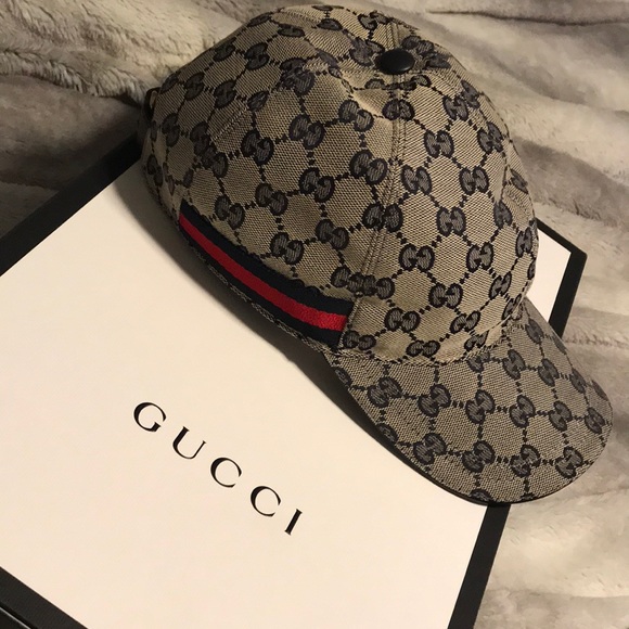 Gucci Accessories - NWT 💯 Authentic women’s Gucci baseball hat size S